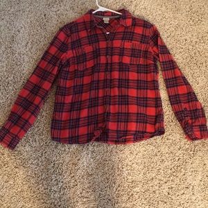 adorable flannel in good condition!!